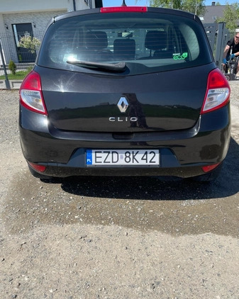 Renault Clio cena 16900 przebieg: 173000, rok produkcji 2011 z Iłowa małe 29